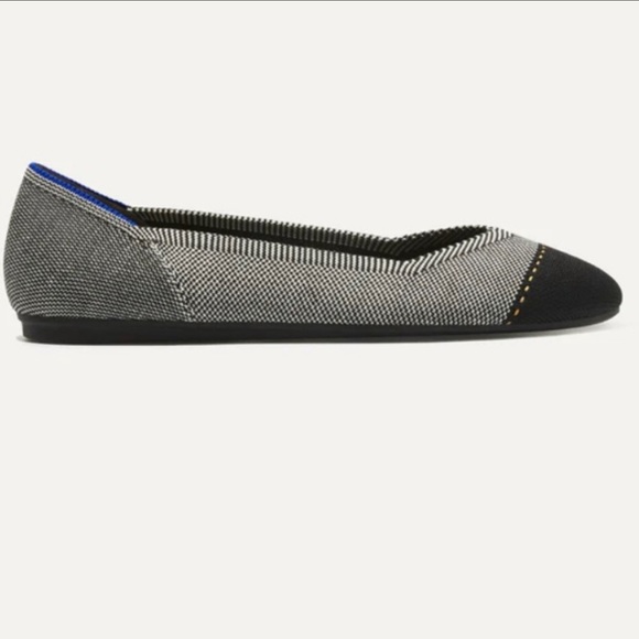 HPx3!! 🎉🎉 EUC Rothy’s The Flat Grey Mist Captoe. Size 7. - Picture 3 of 7